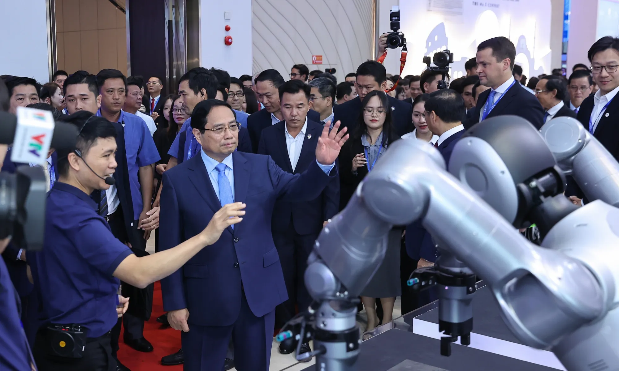 Logistics và cảng biển thông minh