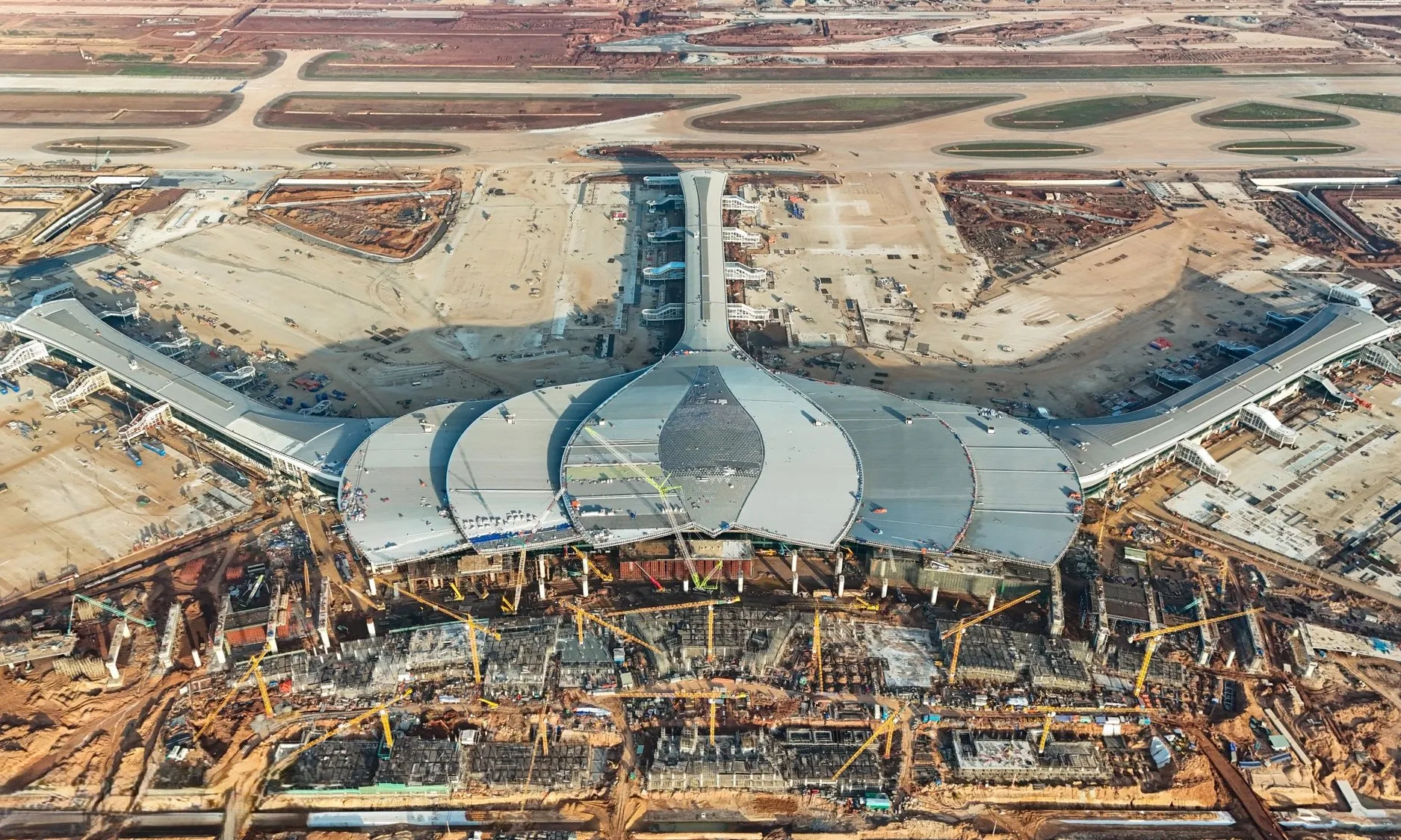 Sân bay Tân Sơn Nhất đảm nhận 90% chuyến bay nội địa, 20% chuyến bay quốc tế