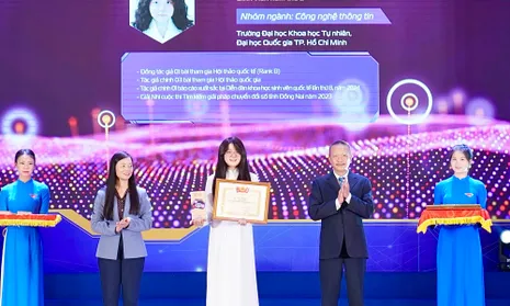 Công dân trẻ Võ Ngọc Minh Anh: Học và làm theo Bác từ giảng đường Khoa học dữ liệu