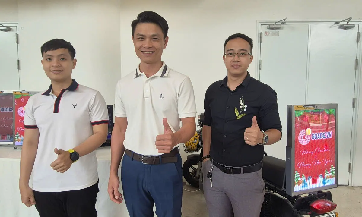 Tiếp thêm động lực cho thủ khoa vượt khó thực hiện ước mơ trên giảng đường