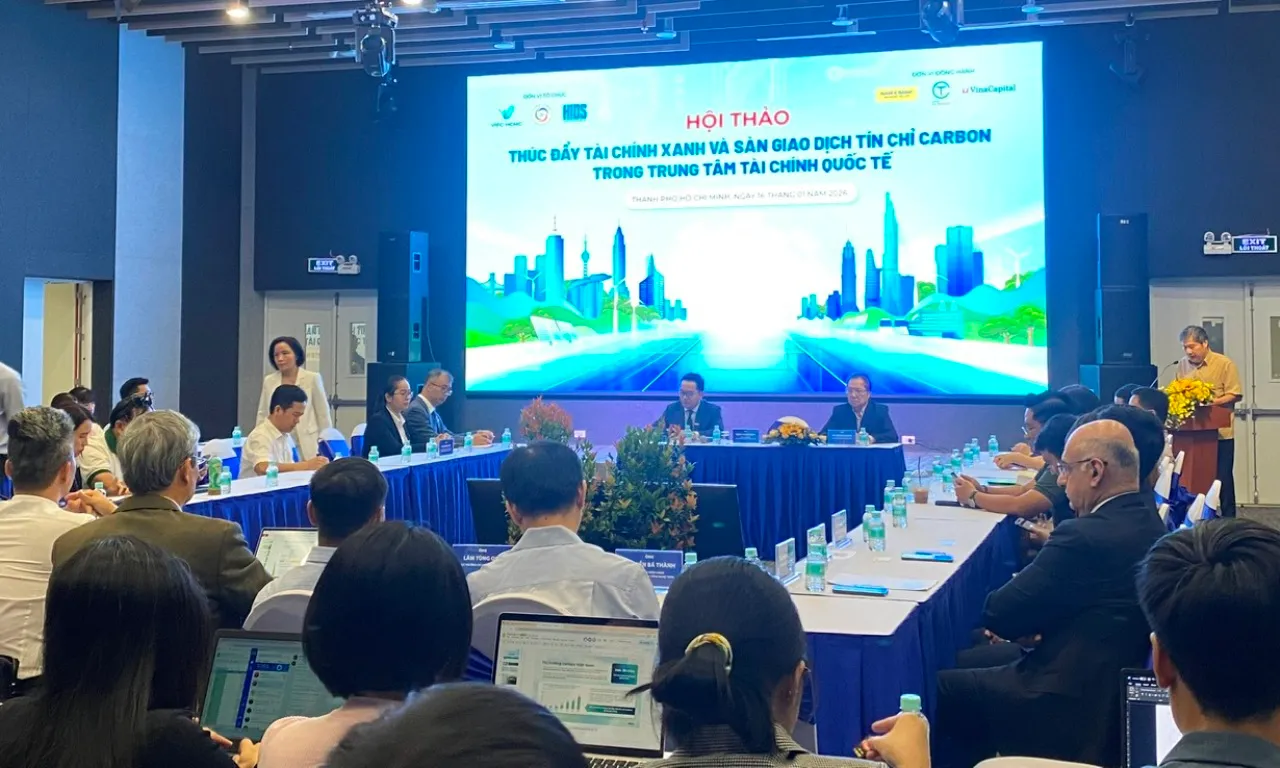 Công nghệ đổi mới sáng tạo làm trợ lí sức khỏe cho phái đẹp 