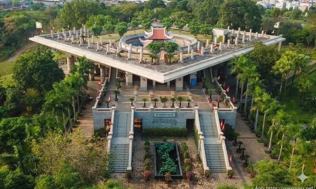 Khám phá Đền tưởng niệm các Vua Hùng