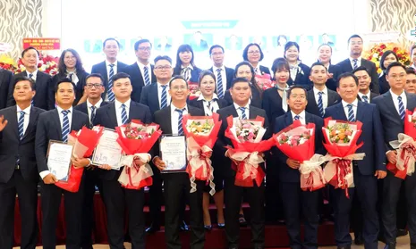 Cải cách thủ tục hành chính, đẩy mạnh chuyển đổi số đồng hành cùng doanh nghiệp