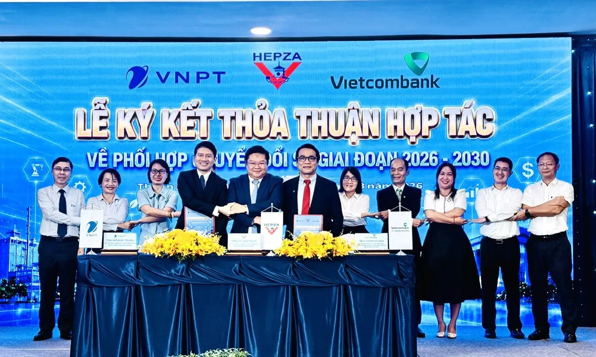 HEPZA, VNPT TP.HCM và Vietcombank Tân Bình ký kết hợp tác thúc đẩy chuyển đổi số tại các KCX-KCN