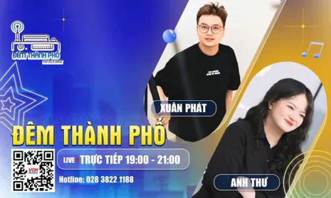 Bật khóc với trend 'hãy bước lên một bước nếu…'