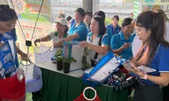 Giữ trẻ an toàn giữa thế giới số -16