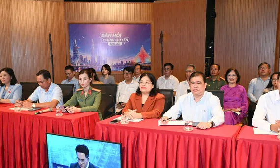 Xã hội hoá thủ tục hành chính nâng cao chất lượng phục vụ người dân và doanh nghiệp