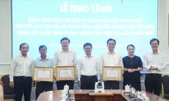 UBND TPHCM tặng bằng khen 3 địa phương có thành tích xuất sắc trong khám sức khỏe định kỳ