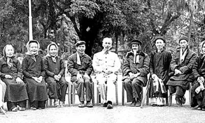 Tư tưởng Hồ Chí Minh về người cao tuổi Việt Nam