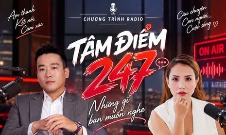 Dưới ánh đèn sân khấu