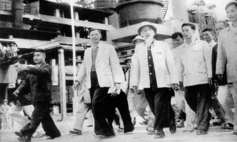 Bác Hồ với doanh nhân