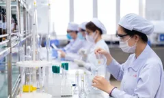 Công nghiệp hóa dược: Phấn đấu đáp ứng 20% nhu cầu nguyên liệu làm thuốc
